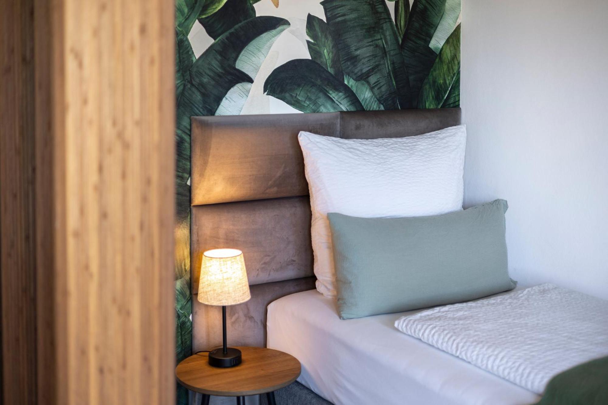 Svyvo Cologne - Serviced Apartments Ehrenfeld Buitenkant foto